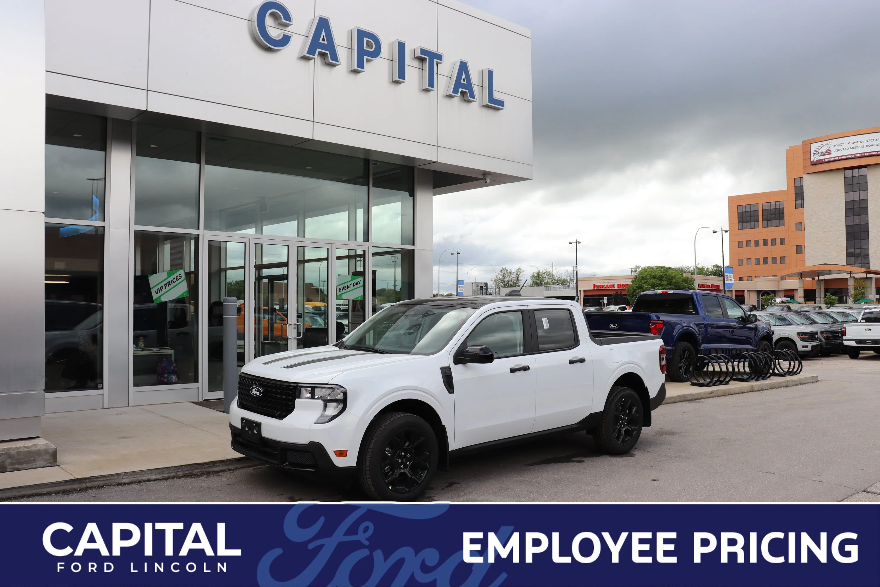New 2026 OXFORD WHITE Ford XLT image 1