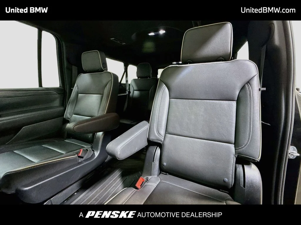 Used 2023 Onyx Black GMC SLT image 13