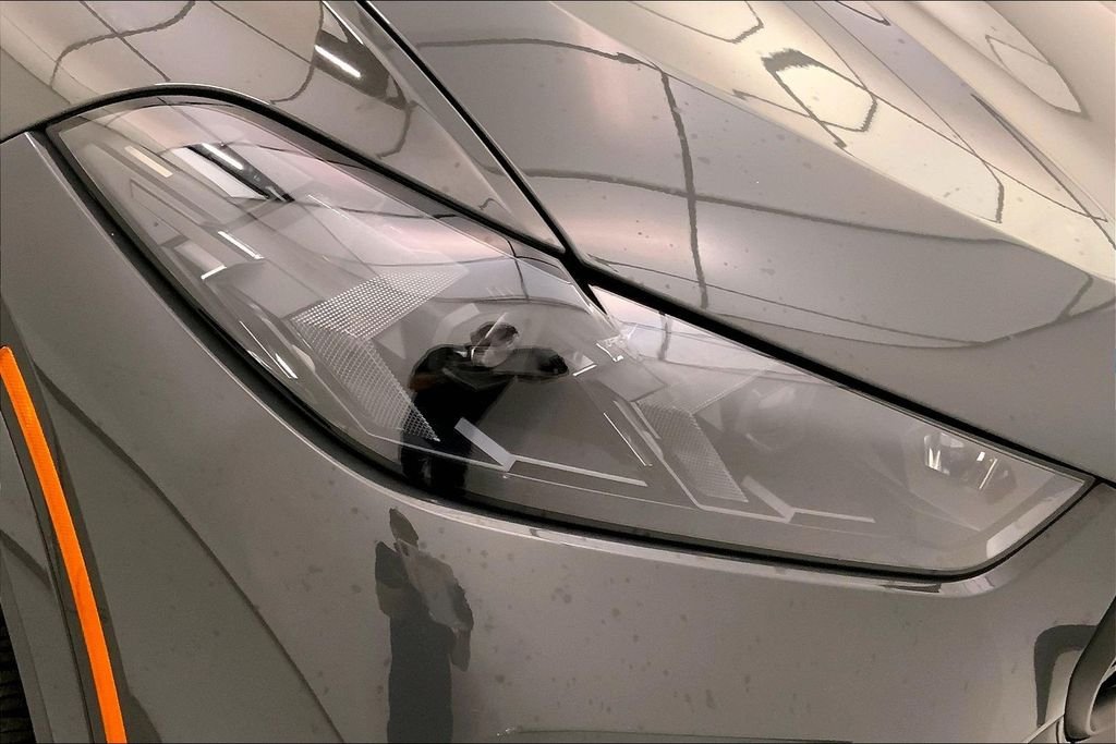 Used 2024 Dravit Grey Metallic BMW  image 27