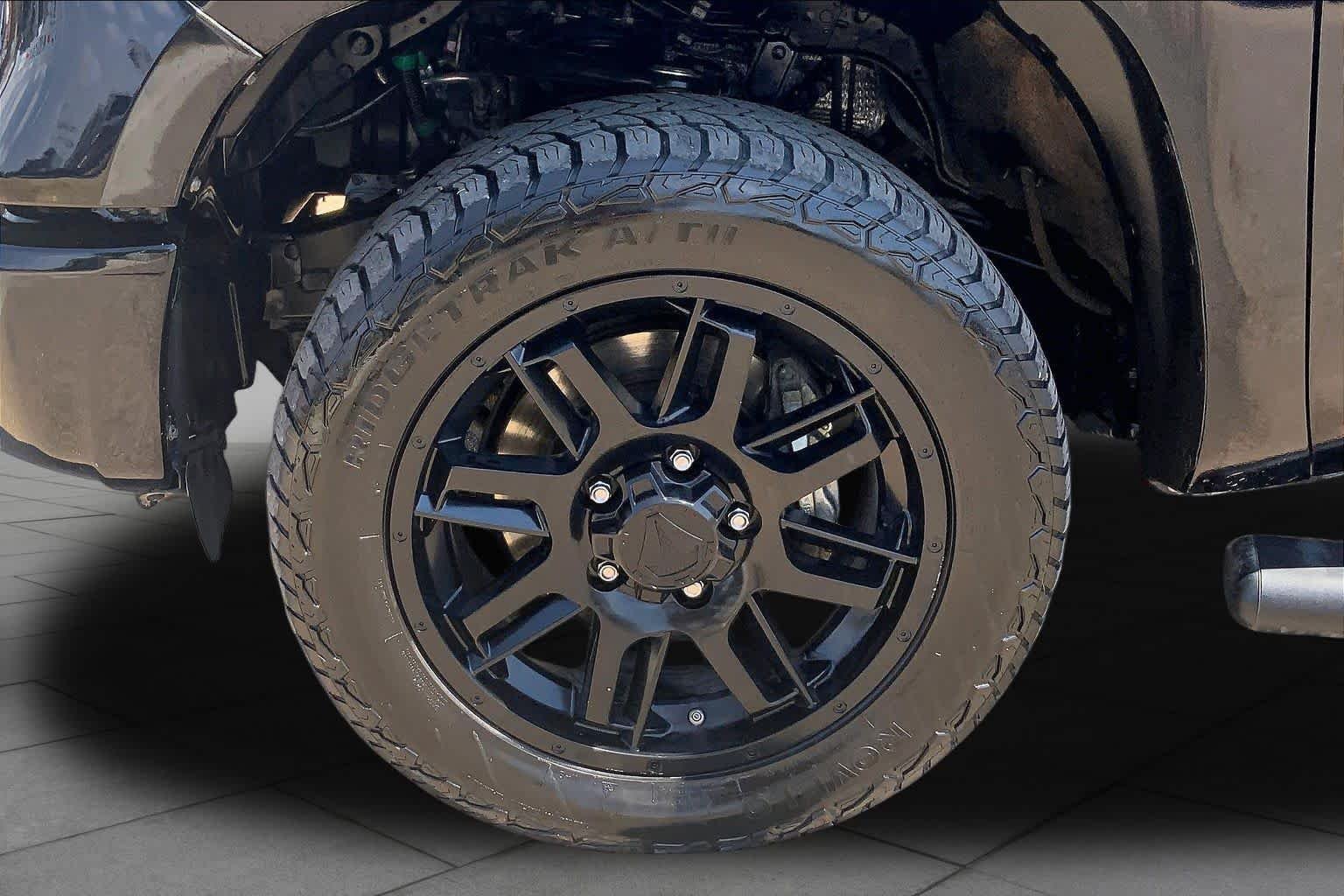 Used 2021 Midnight Black Metallic Toyota SR5 image 11