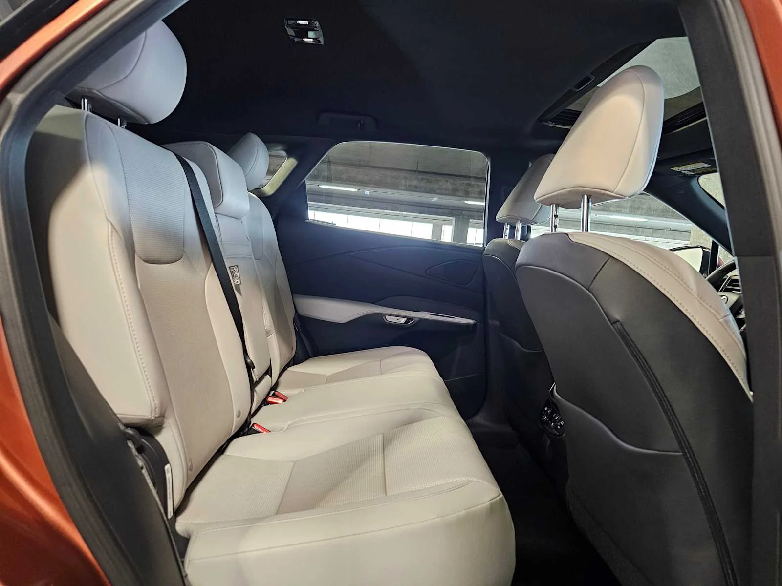 Used 2023 Copper Crest Lexus 350 image 32