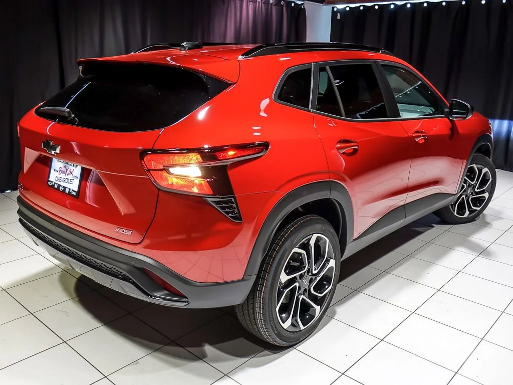 2026 Chevrolet Trax RS - Photo 9