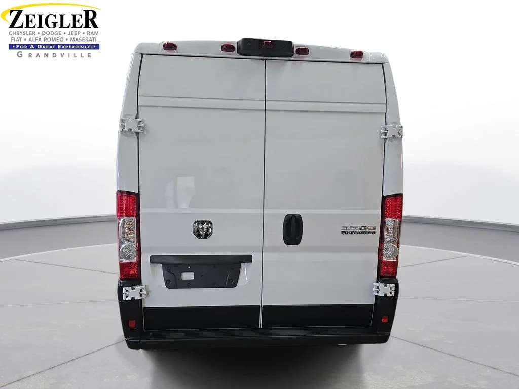 Used 2025 White Ram High Roof image 6