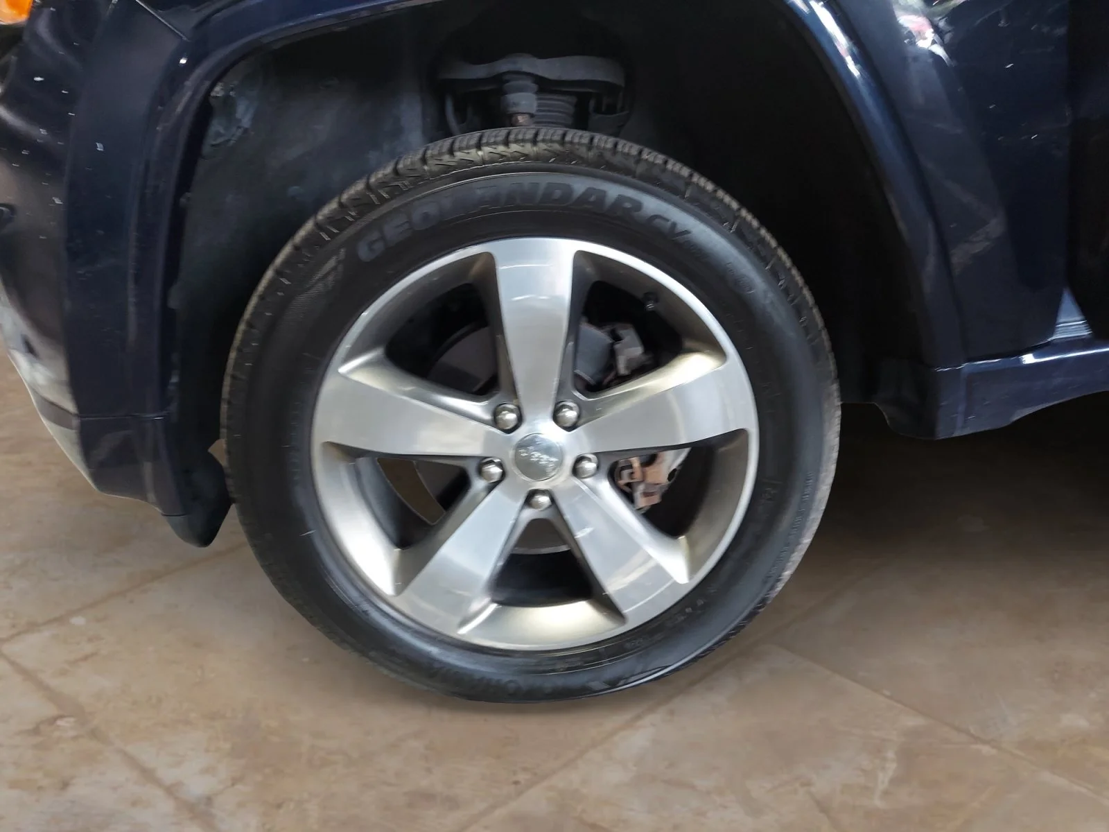 Used 2015 True Blue Pearlcoat Jeep Overland image 30