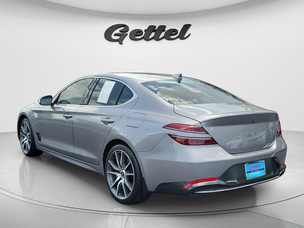 2023 GENESIS G70 Standard - Photo 7