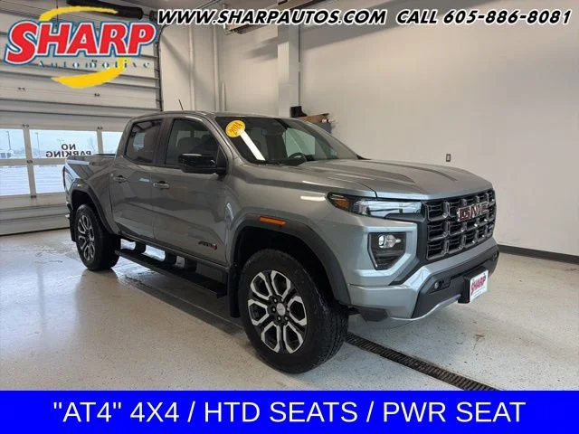 2024 GMC Canyon AT4 4WD Crew Cab Short Box's photo