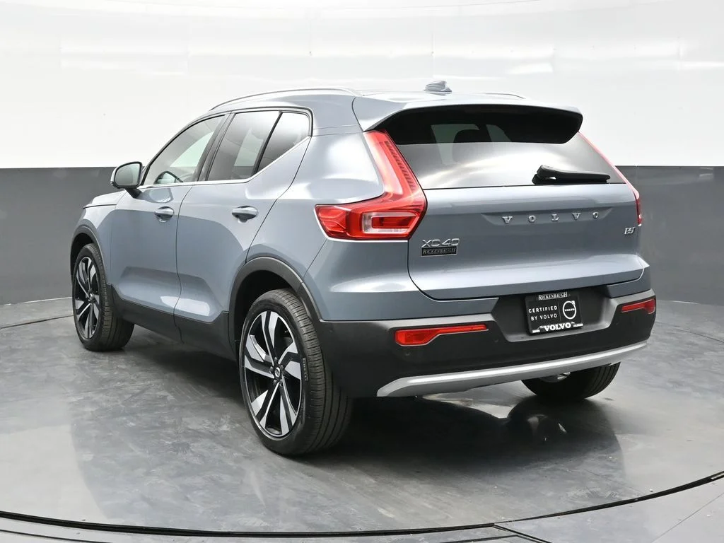 Certified Used 2023 Thunder Grey Volvo Ultimate image 5