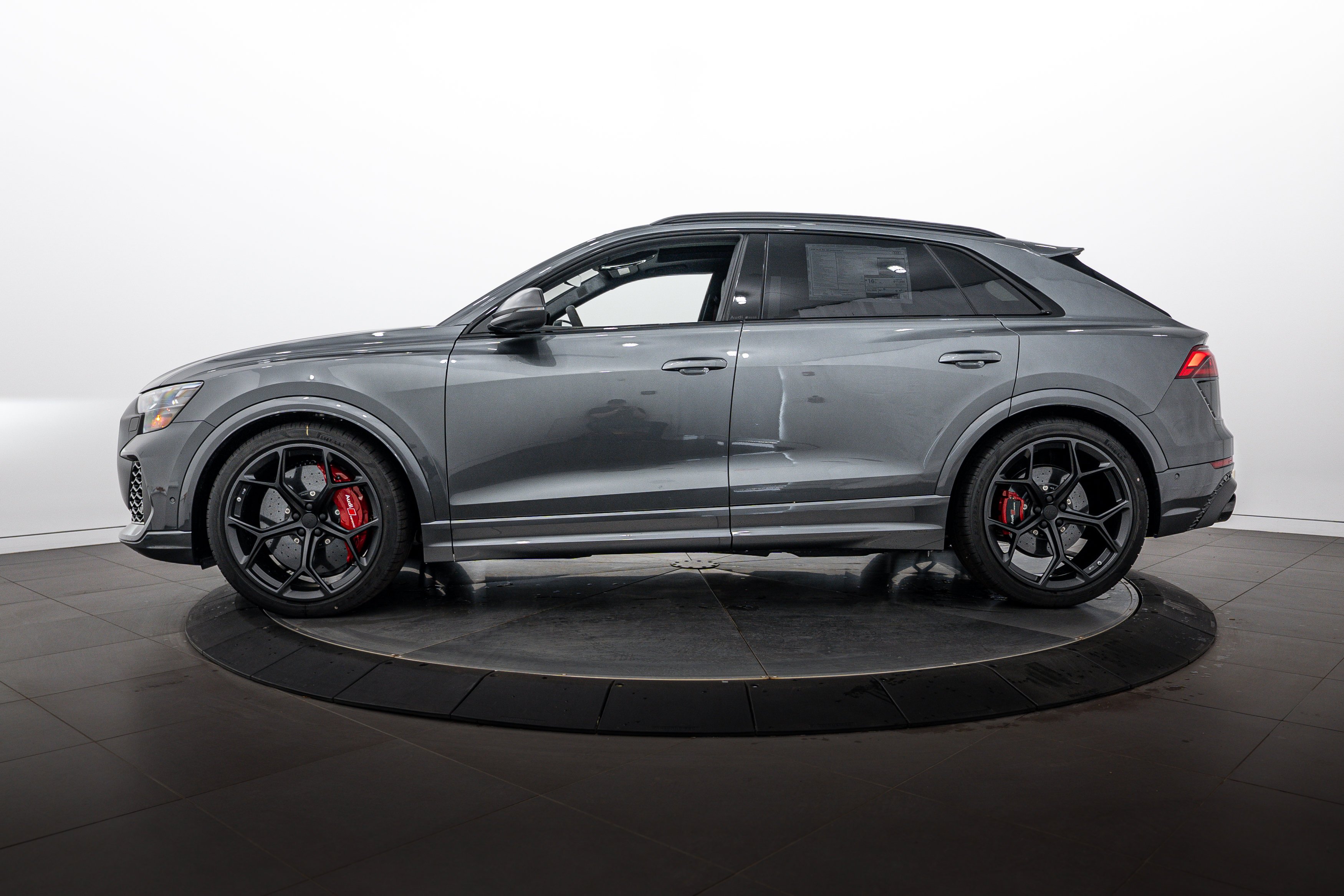New 2026 Daytona Gray Audi performance image 6