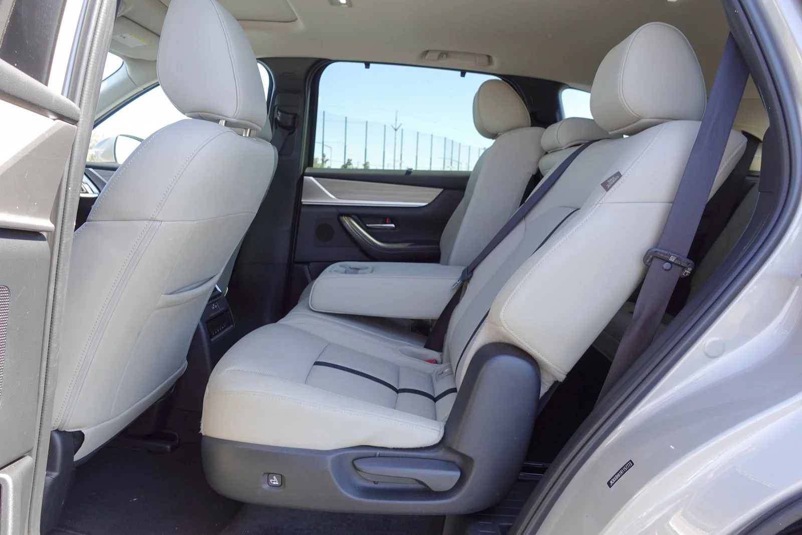 Certified Used 2024 Platinum Quartz Mazda Preferred image 14