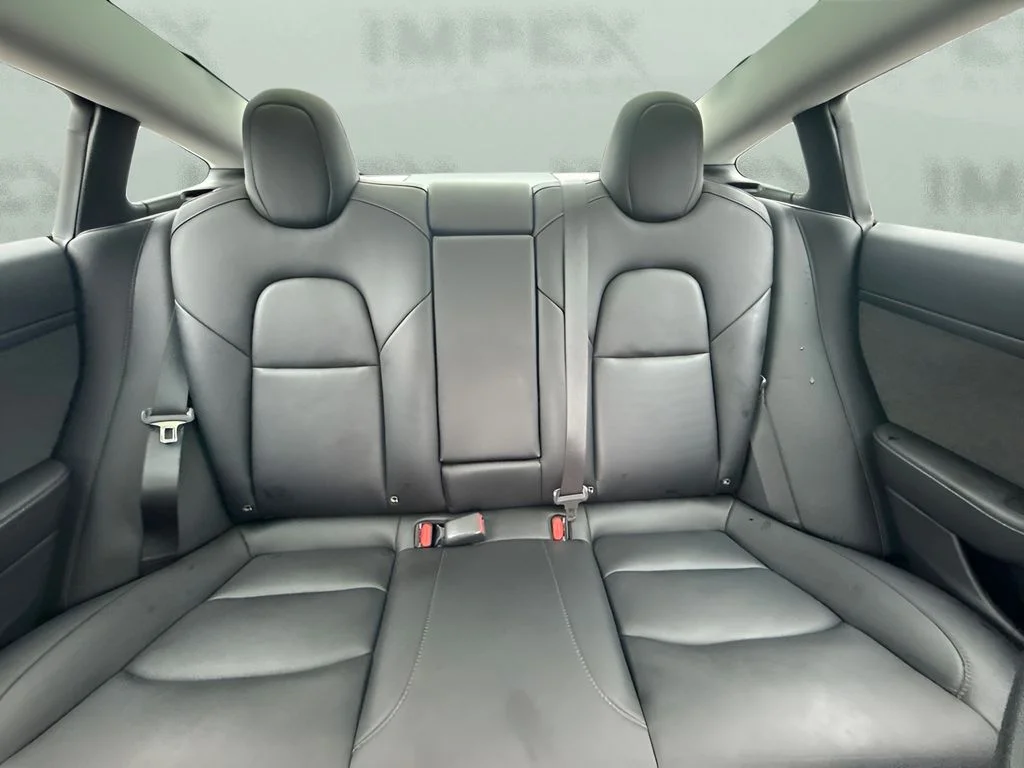 Used 2022 Black Tesla Long Range image 7
