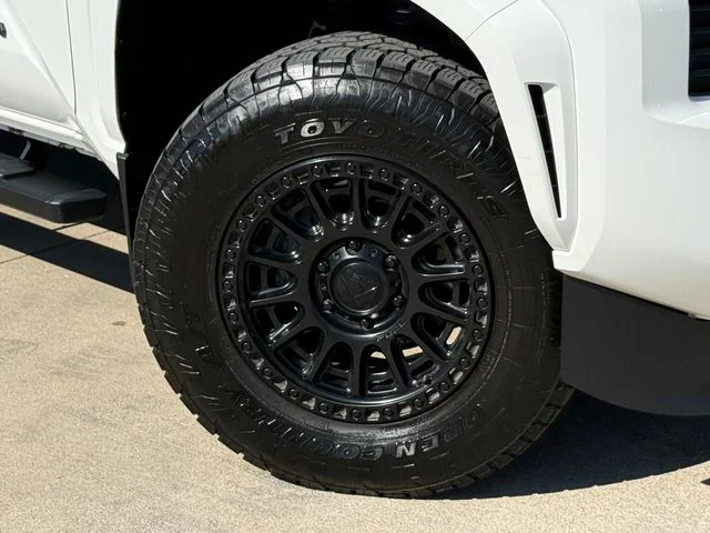3TMKB5FN8RM001300