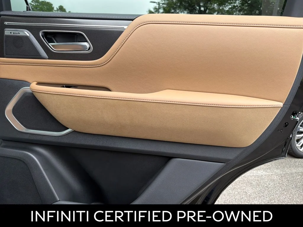 Certified Used 2026 Black Obsidian INFINITI LUXE image 38