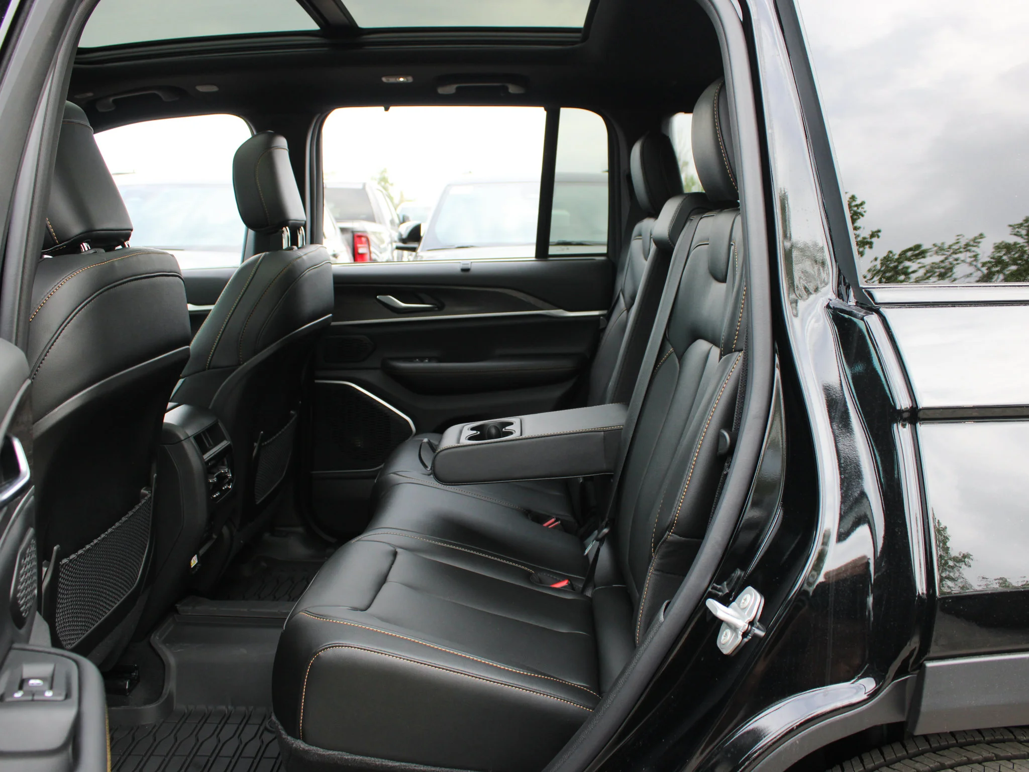 New 2026 Black Jeep 85th Anniversary* image 12