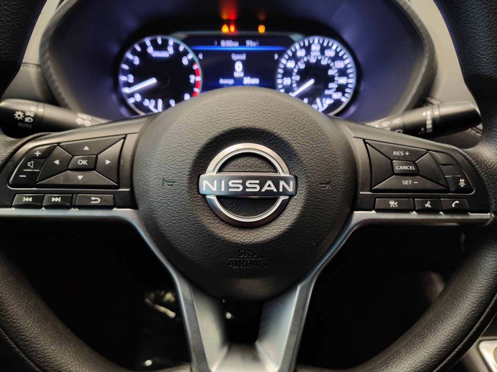 Used 2024 Aspen White Tricoat Nissan SV image 16