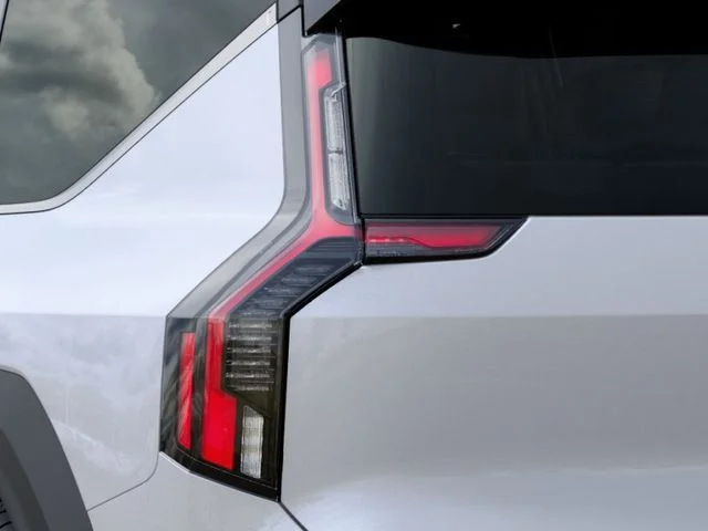 New 2026 Glacial White Pearl Kia Light Long Range RWD image 11