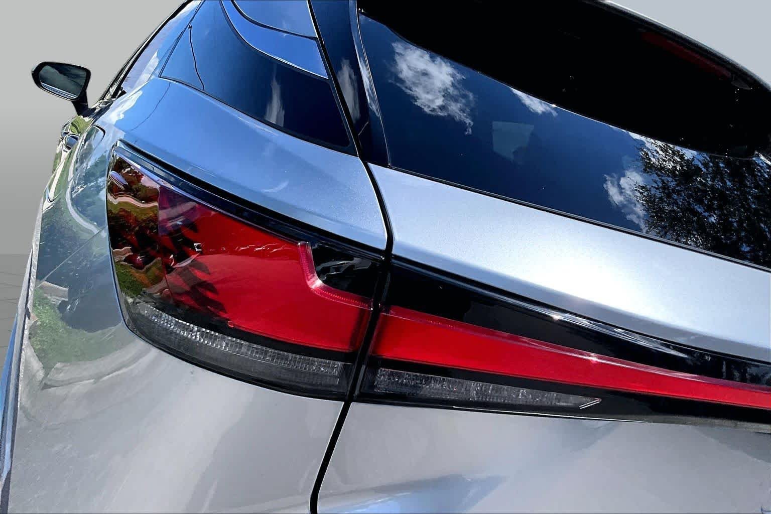 Used 2024 Iridium Lexus Premium Plus image 29