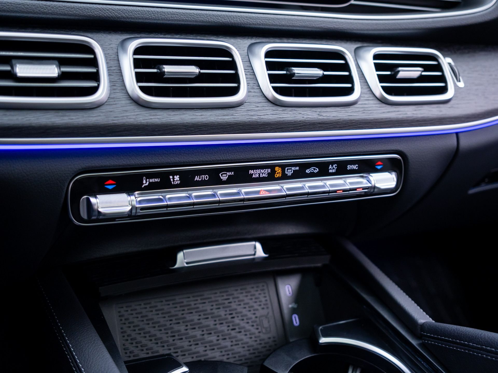 New 2026 Selenite Grey Metallic Mercedes-Benz GLE 450 image 28