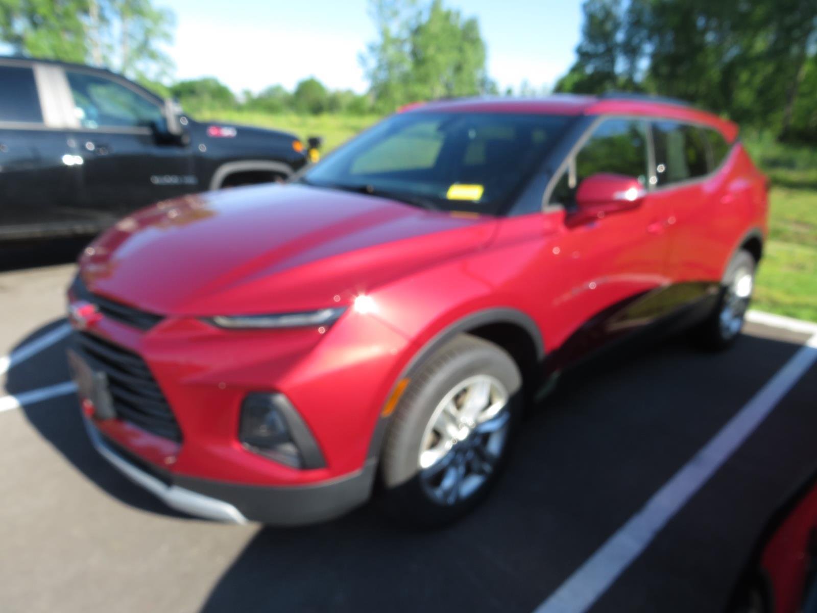 Used 2019 Cajun Red Tintcoat Chevrolet  image 8