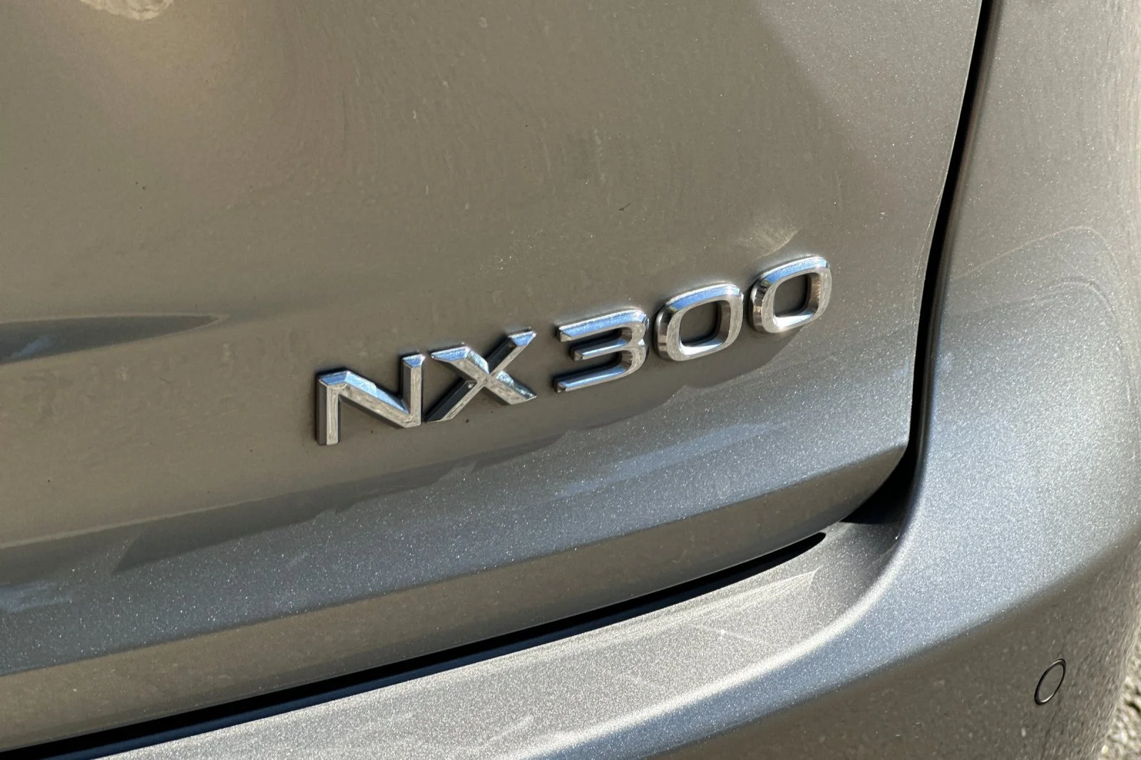 Used 2019 Silver Lexus 300 Base image 16