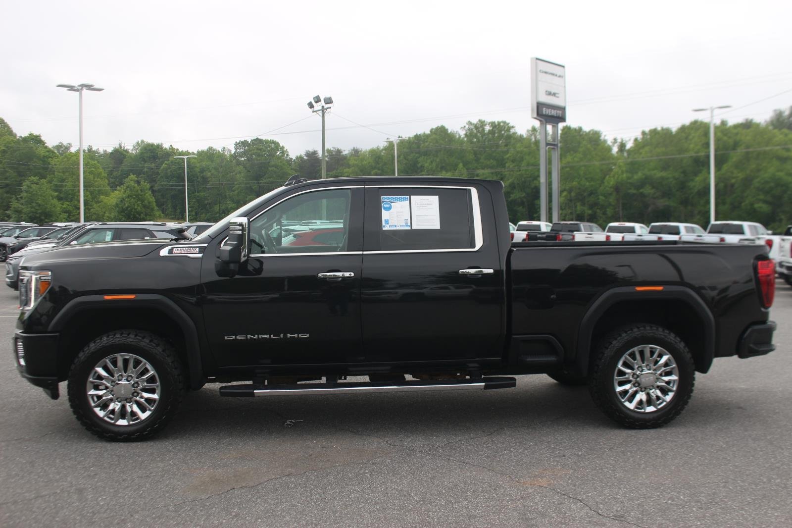 Used 2023 Ebony Twilight Metallic GMC Denali image 4