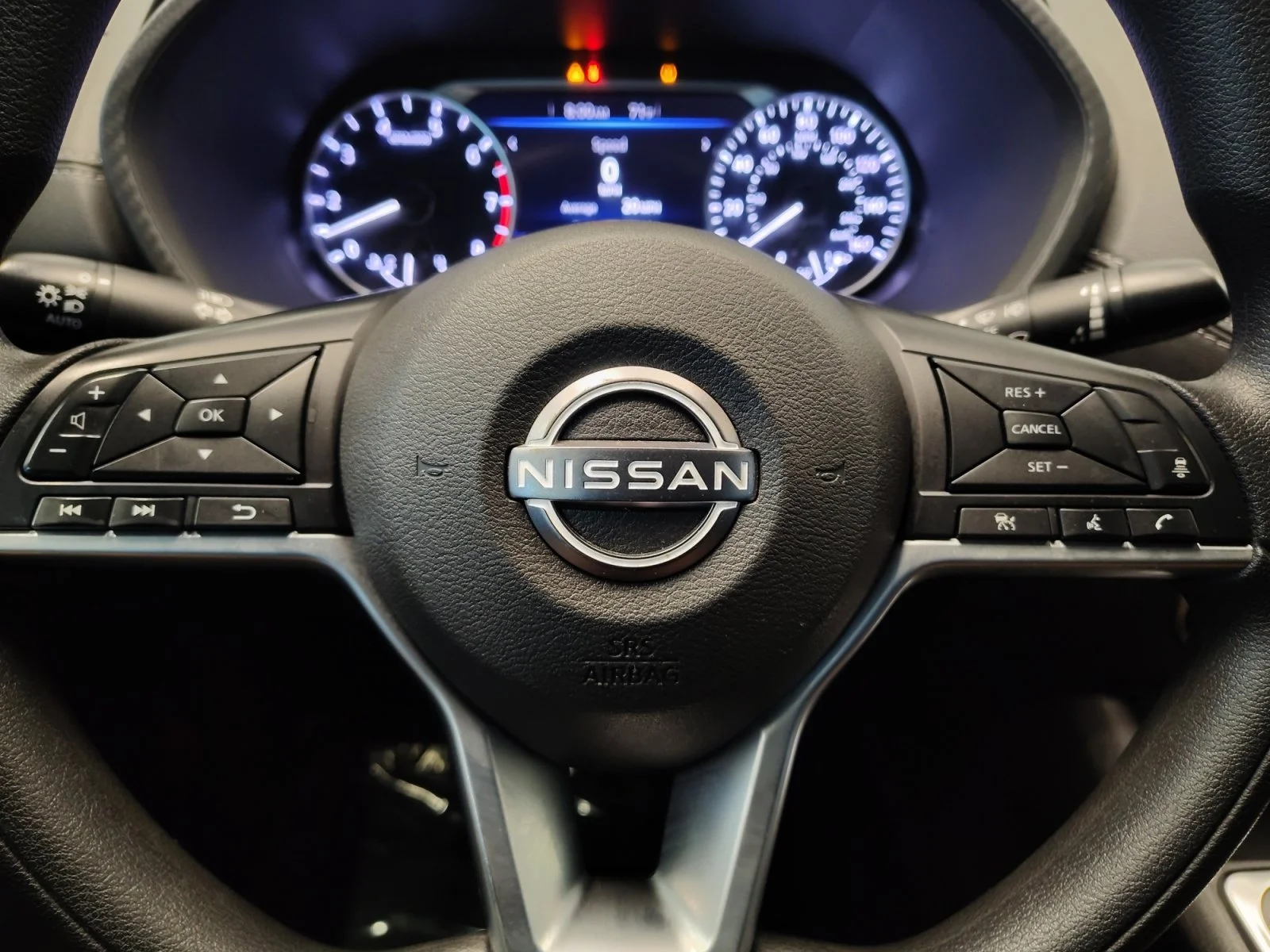 Used 2024 Aspen White Tricoat Nissan SV image 16