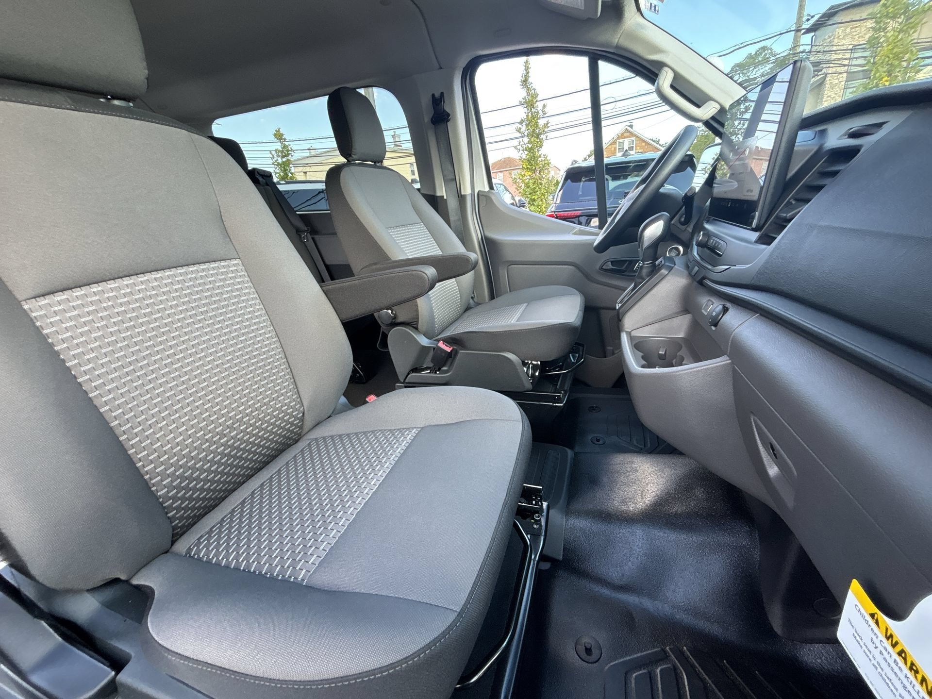 New 2026 Oxford White Ford XL image 19