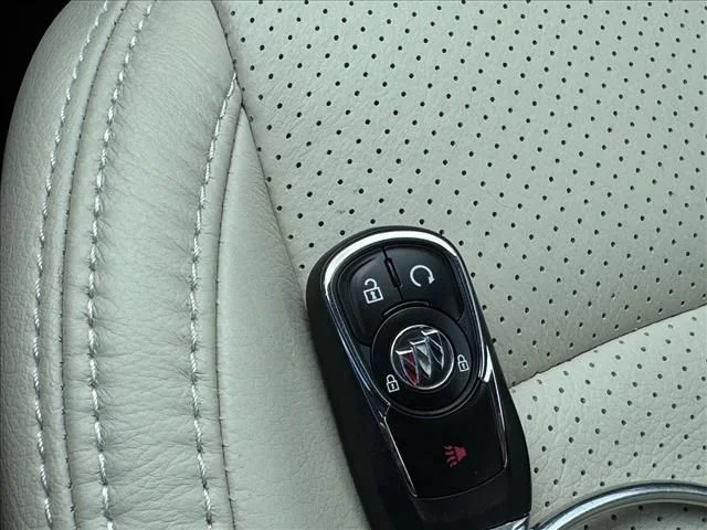 Used 2023 Gray Buick Select image 27