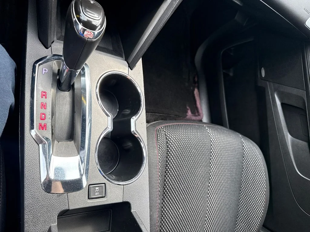 Used 2017 Silver GMC SLE-2 image 46