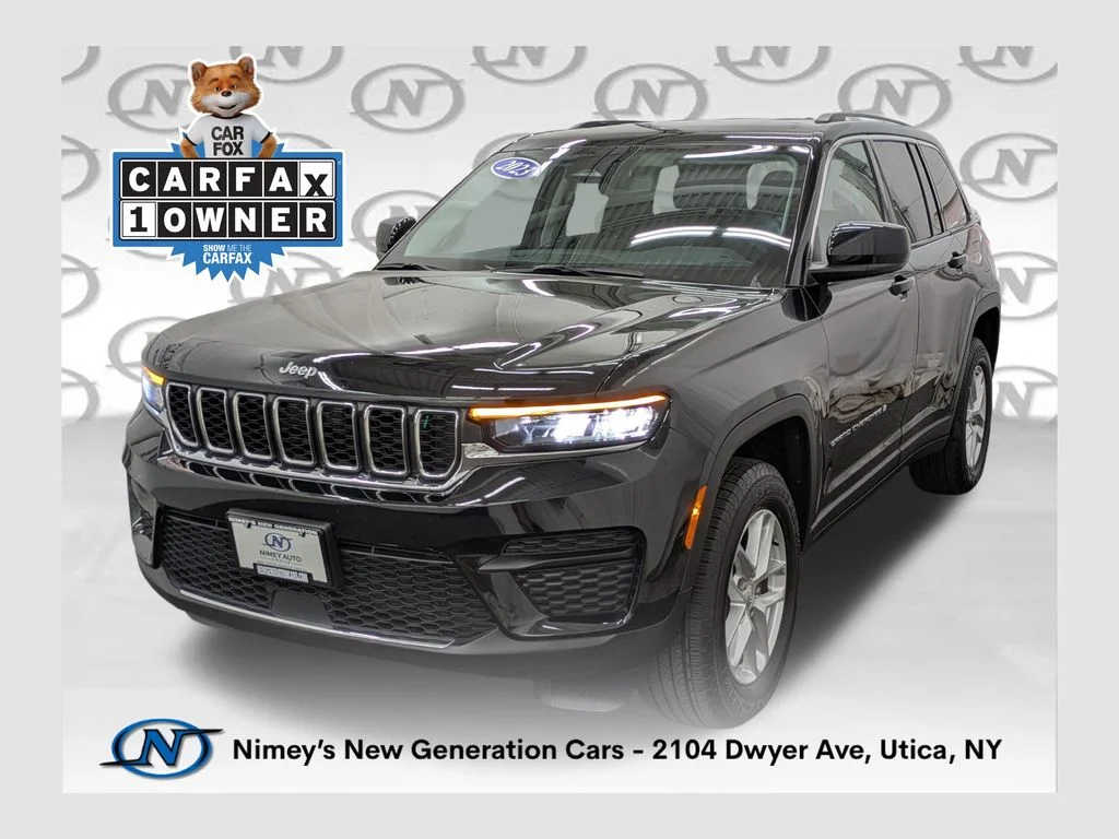 2023 Jeep Grand Cherokee Laredo