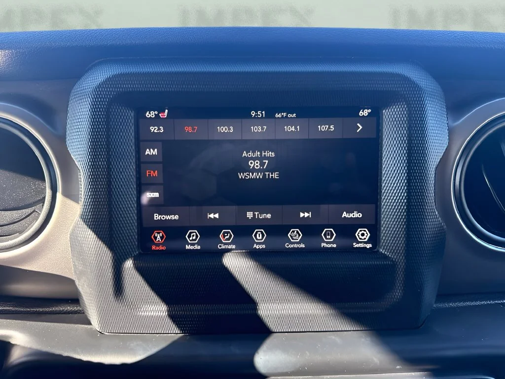 Used 2020 Yellow Jeep Unlimited Sport S image 16
