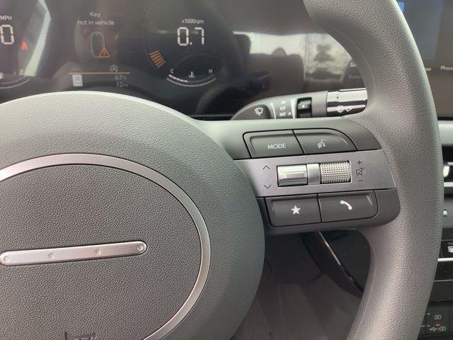 2025 Hyundai Sonata SE - Photo 26