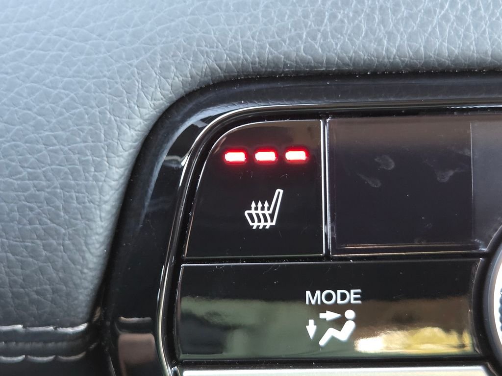 2025 Honda Pilot EX-L - Photo 5