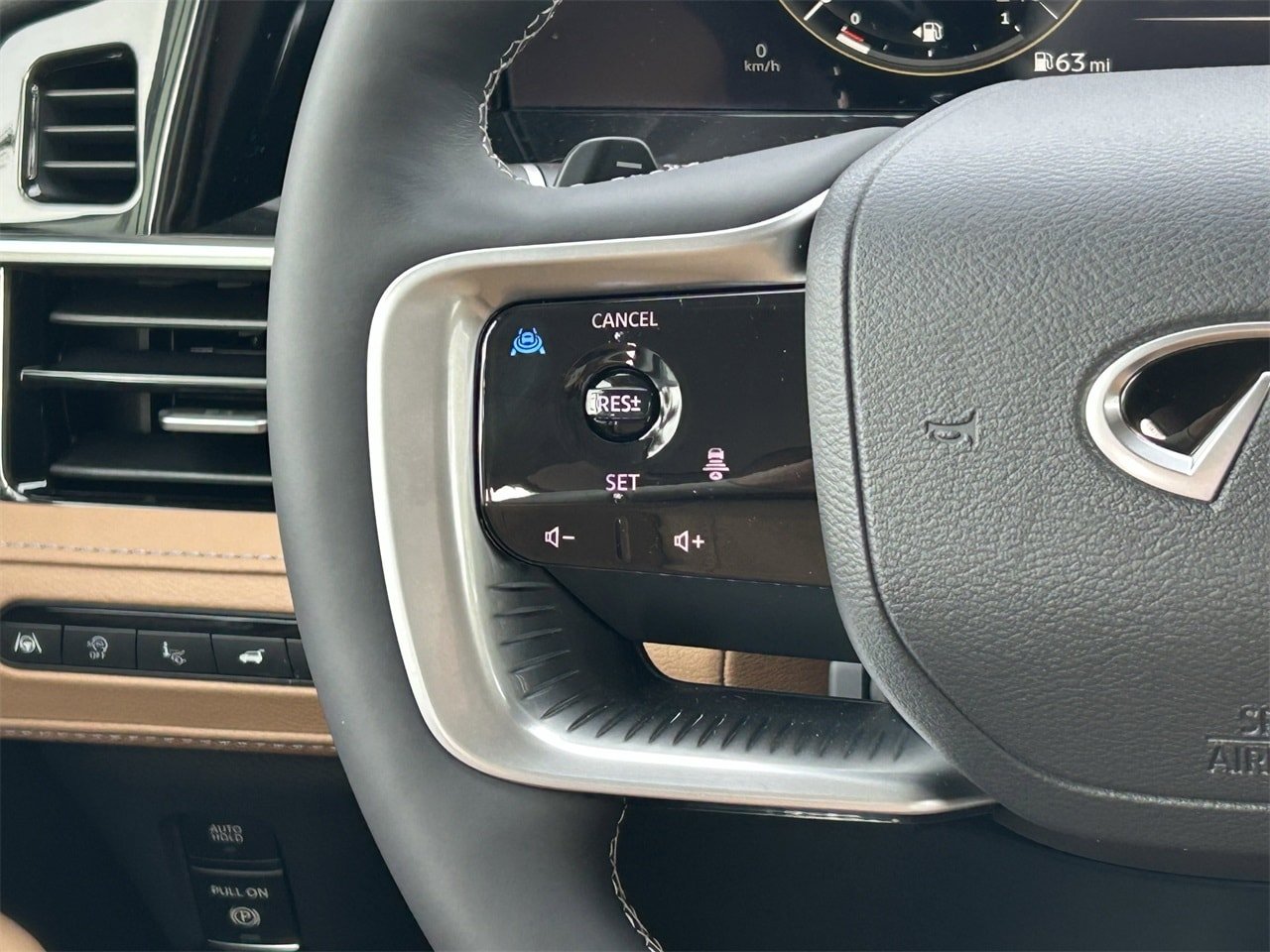 2026 INFINITI QX80 Luxe - Photo 23