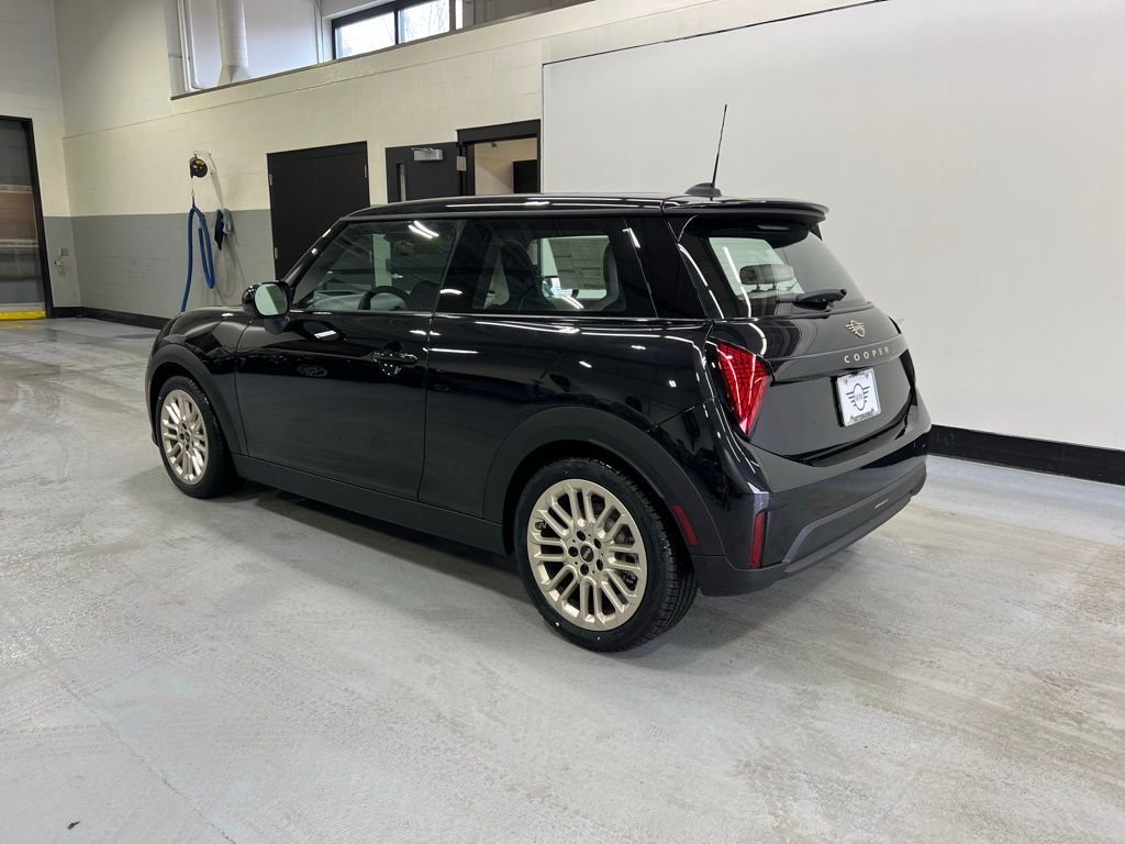 2025 MINI Hardtop 2 Door S - Photo 3