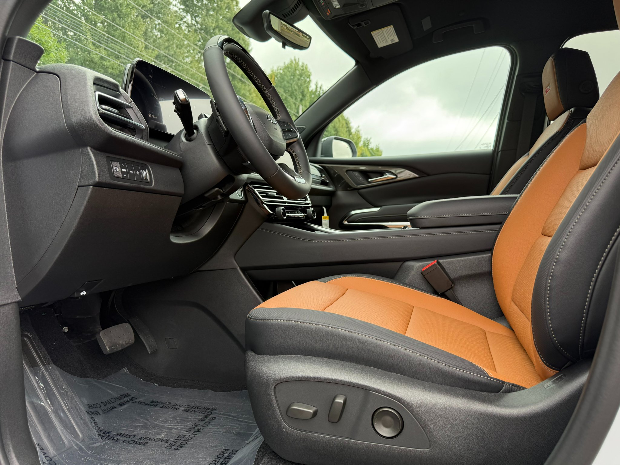 2027 Chevrolet Traverse Z71 - Photo 19