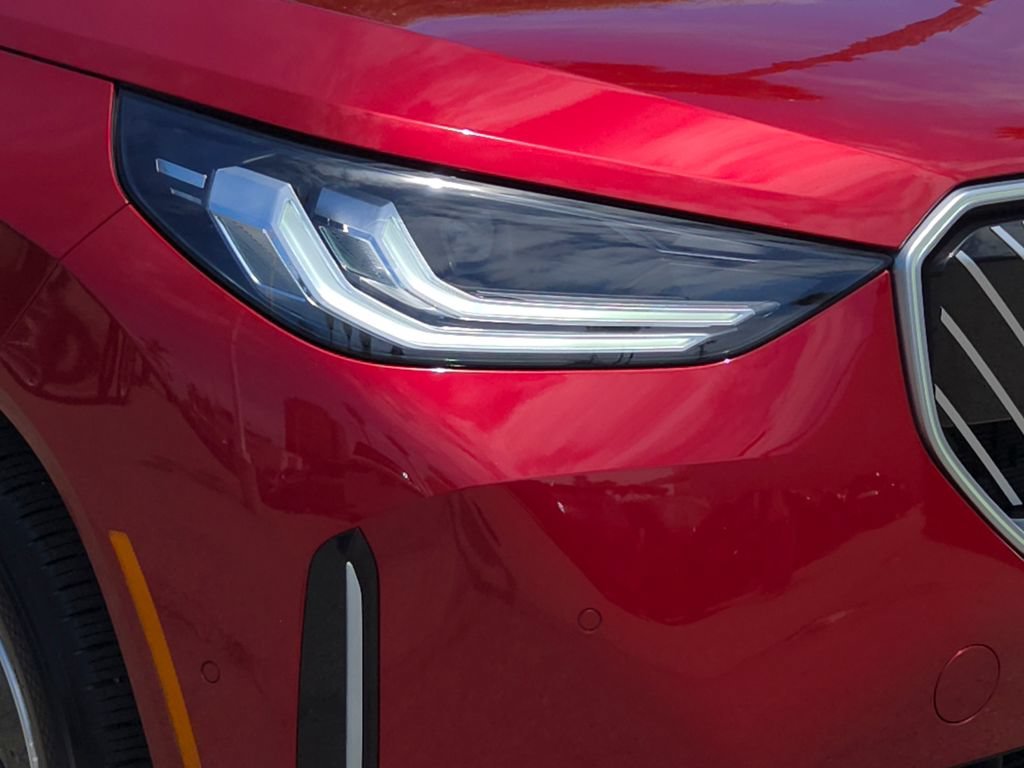 Used 2026 Vegas Red Metallic BMW 30 xDrive image 6