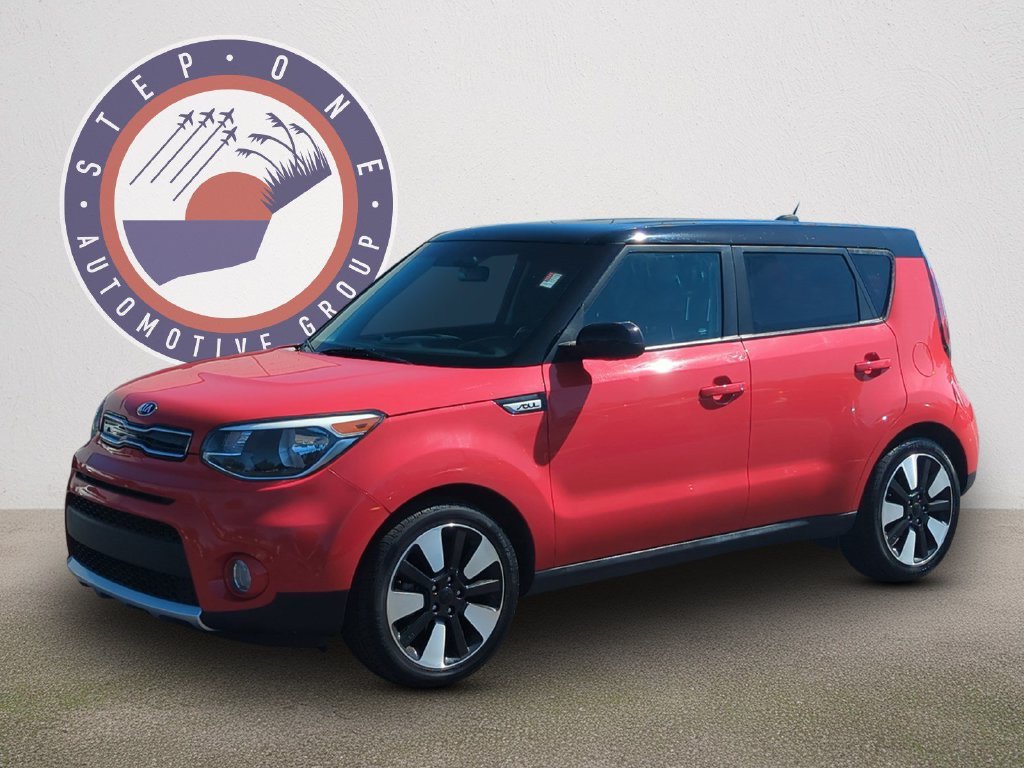 Used 2017 Red Kia Plus image 2