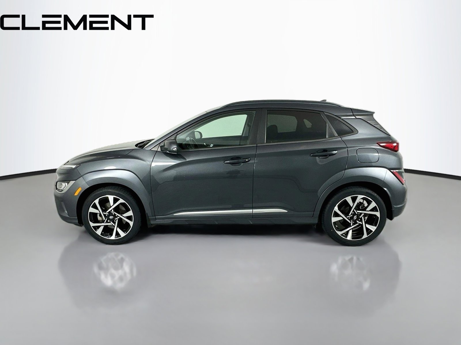 Certified Used 2022 Gray Hyundai Limited image 6