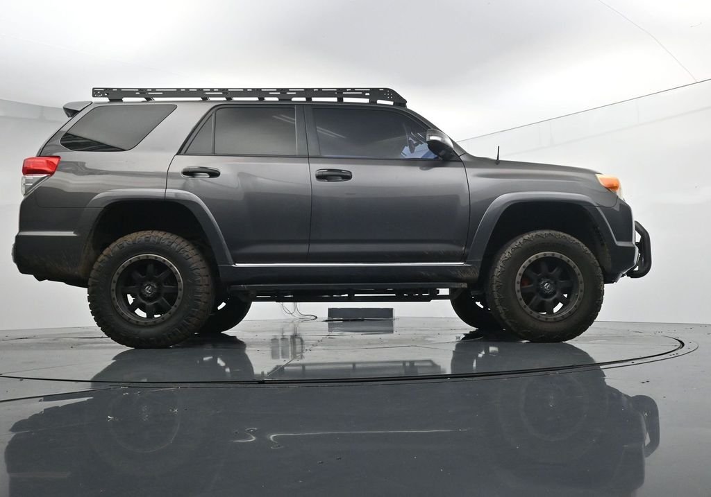 Used 2010 Gray Toyota SR5 image 24