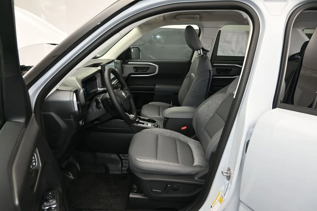 New 2026 Space White Metallic Ford Badlands® image 16