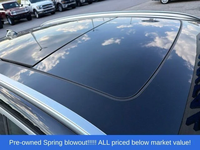 Used 2020 Black BMW xDrive30i image 10