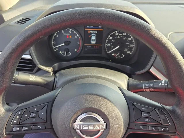 Used 2025 Silver Nissan 2.5 S image 21