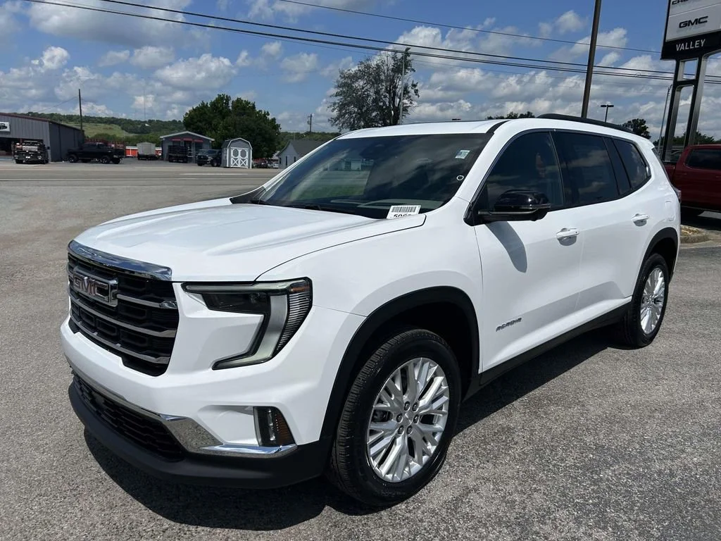 New 2026 Summit White GMC Elevation image 8