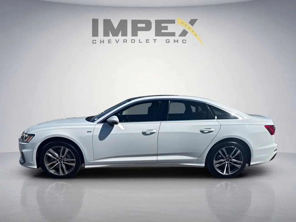 Used 2021  Audi Premium Plus image 2