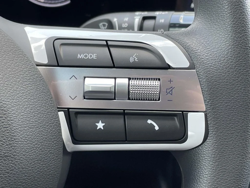 New 2026 Black Hyundai SEL image 21