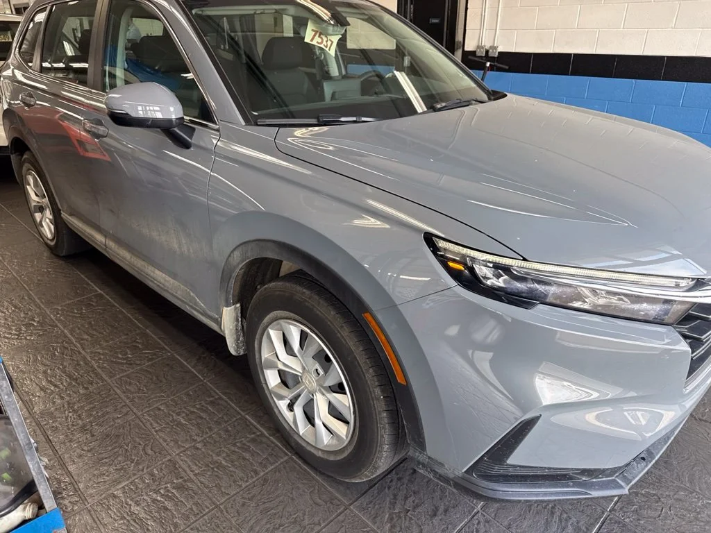 Used 2024 Urban Gray Pearl Honda LX image 3