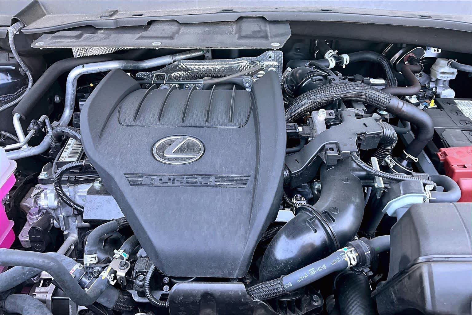 Used 2025 Nightfall Mica Lexus Premium image 32