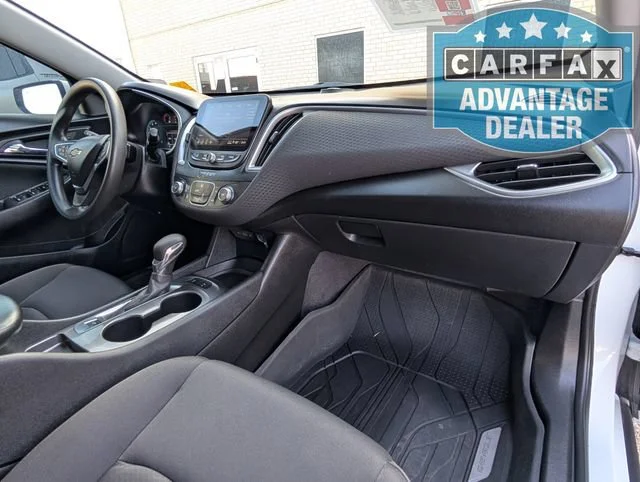 Used 2025 Summit White Chevrolet LS image 22