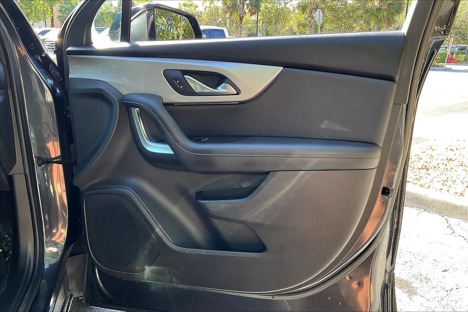 Used 2022 Iron Gray Metallic Chevrolet LT image 23