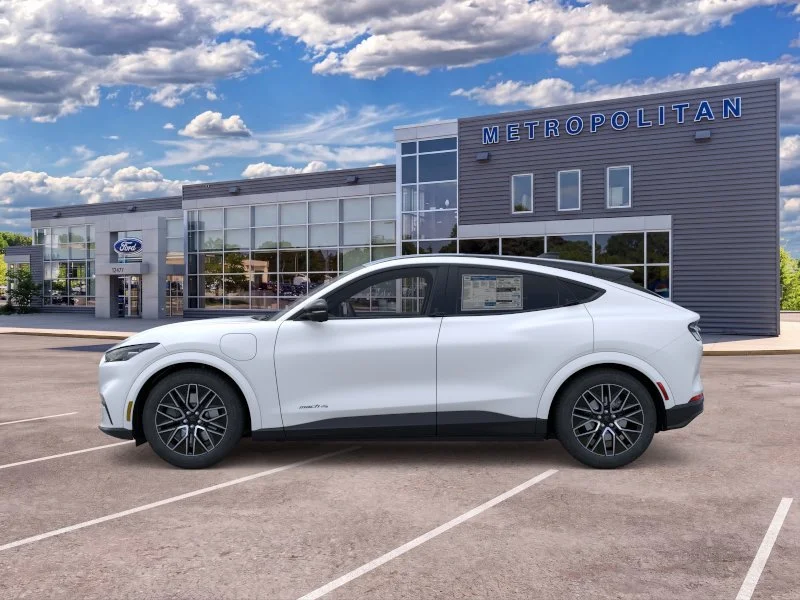 New 2026 Star White Metallic Tri-coat Ford Premium image 3